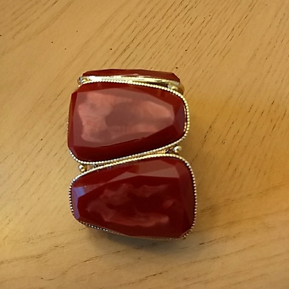 NWT Bold & Beautiful Bracelet - NY Company - Picture 5 of 7